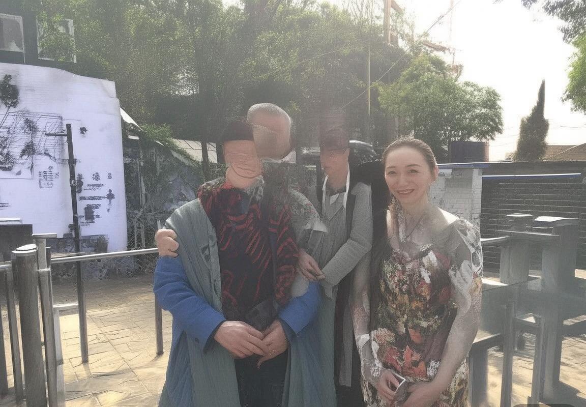 巴林虎与华南虎生存现状：生态挑战与和谐共生之路(图1)